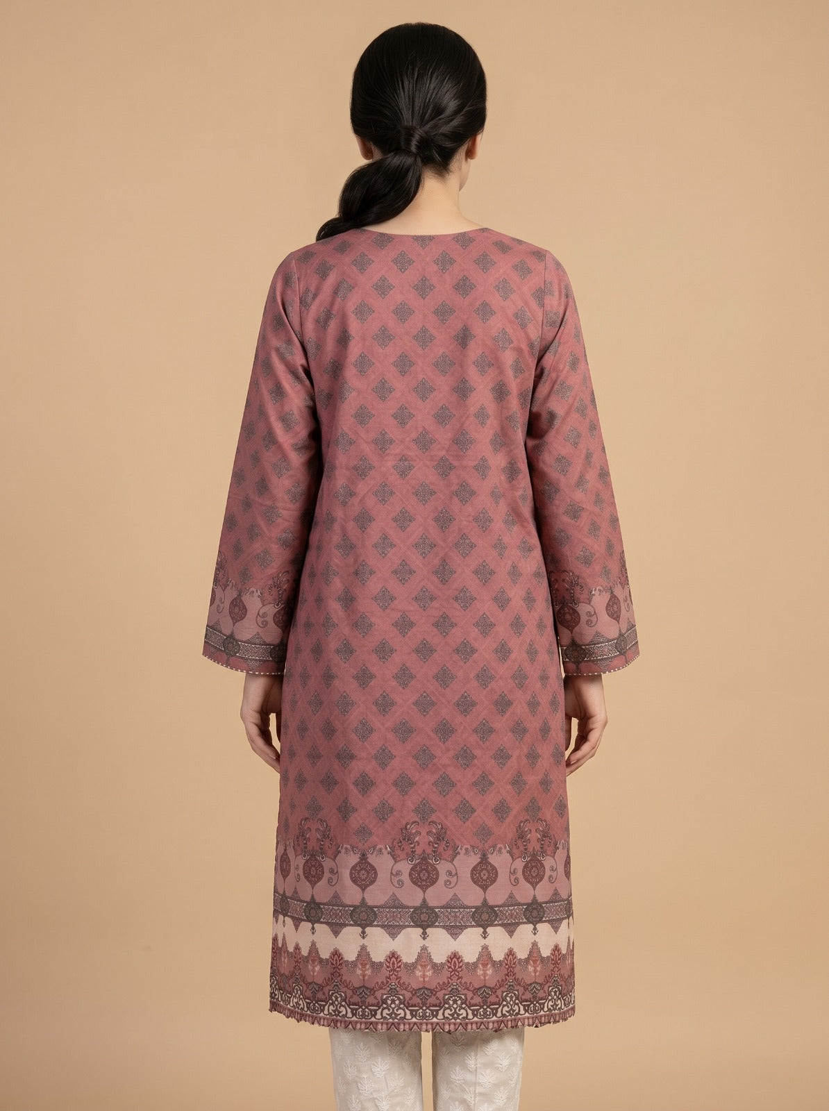 Mauve Pink Embroidered Kurti with Ornamental Border 🌹