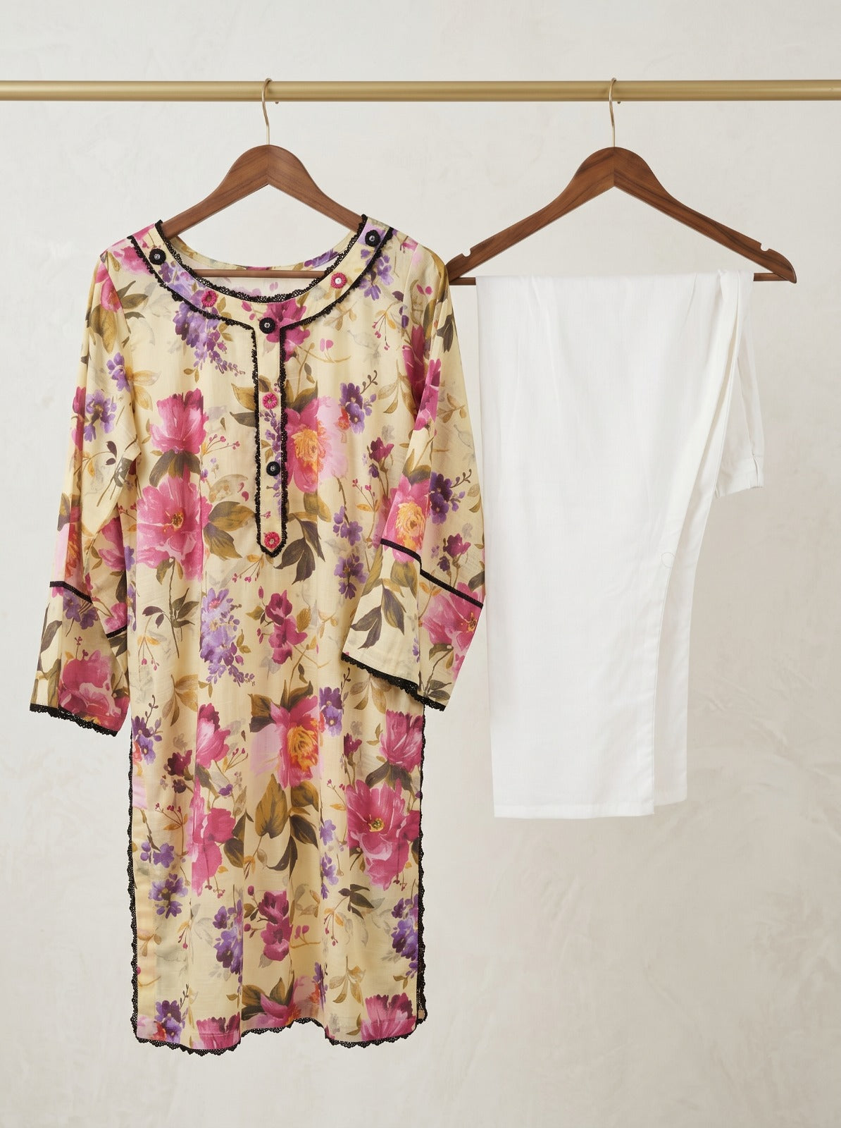 Pastel Yellow Floral Printed Kurti 🌸