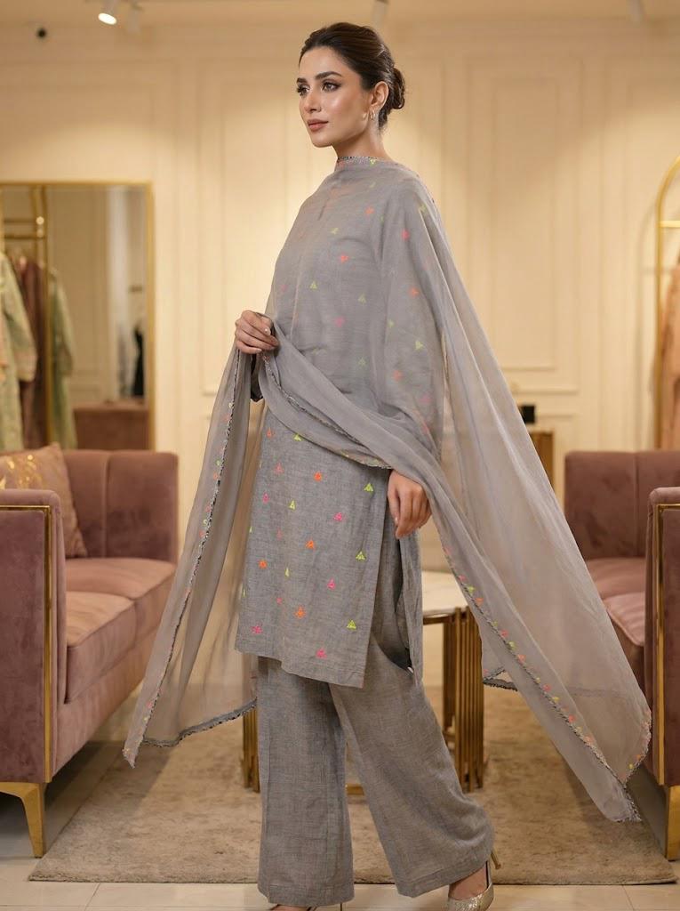 Grey Embellished Lehenga with Sheer Dupatta 🌈
