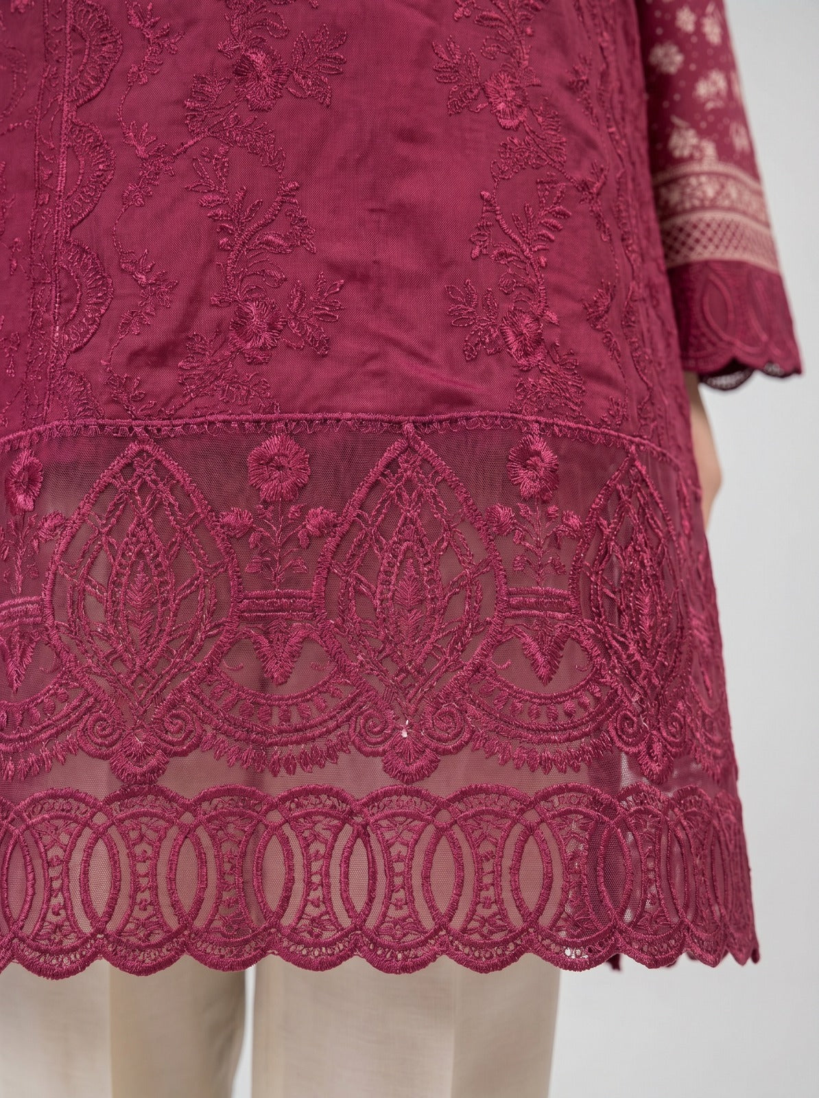 Magenta Embroidered Kurti with Printed Sleeves 💗