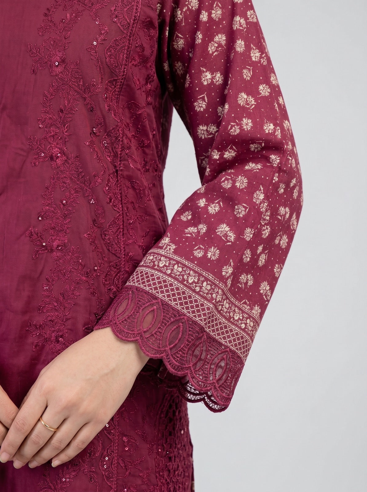 Magenta Embroidered Kurti with Printed Sleeves 💗